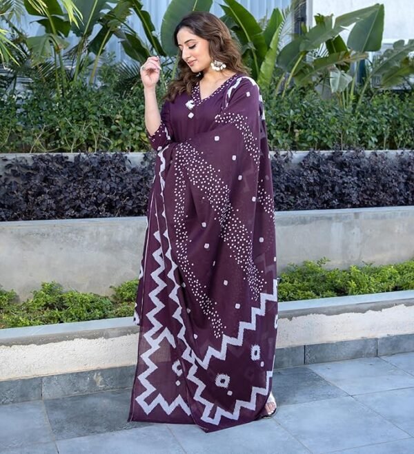 Women's Pure Cotton Bandhani Print Ethnic Kurta Set with Palazzo Pants & Dupatta - Image 3